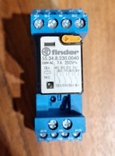 Finder Relaissockel 94.84.3  mit Finder Steckrelais |  230V
