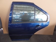 Original VW Bora Limousine Tür hinten links blau metallic