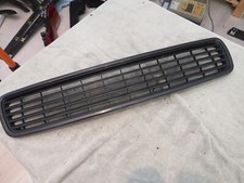 Audi A4 B5 Kühlergrill 8D0653OE ohne Emblem Zeichen clean schwarz Tuning VFL