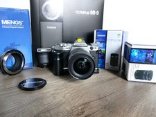 Olympus OM-D E-M5 II +