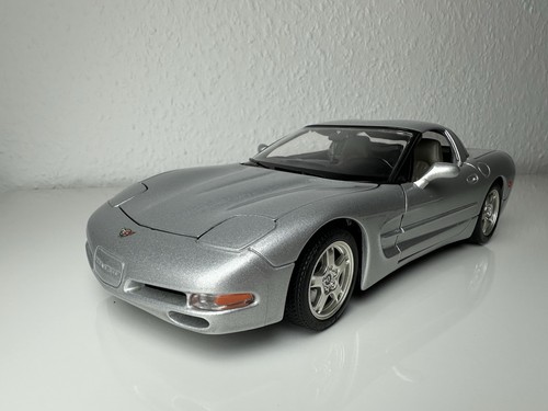 Chevrolet corvette 18 - corvette, 1:18