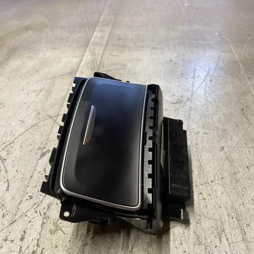 Mercedes benz klasse w176 - benz,