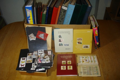 Wühlkiste mit - , 25