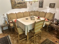 Schöne Eckbank mit Tisch, Neu