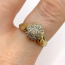 Cluster-Ring 9 Karat Gold