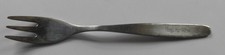 1 Teil alte Gabel Besteck Kuchengabel ABS rostfrei DDR mit Gravur Reg. Kr. Khs