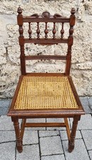 Schöner Gründerzeit Stuhl in