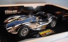 Bburago 1/18 Nr.3007 Ferrari 250 Testa Rossa (1957) Chrom OVP #5056