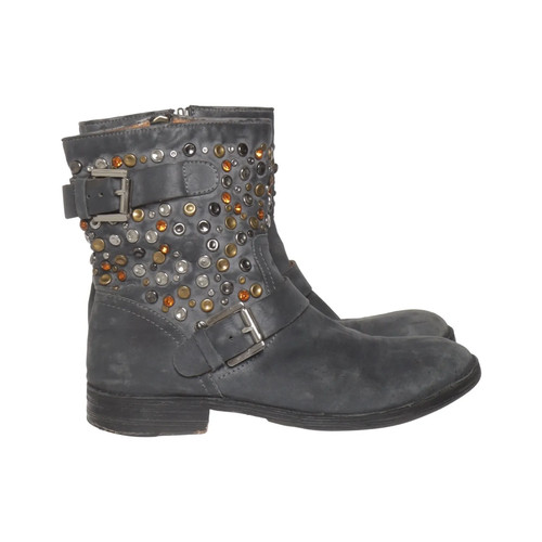 Miss behave boots - miss, boots,