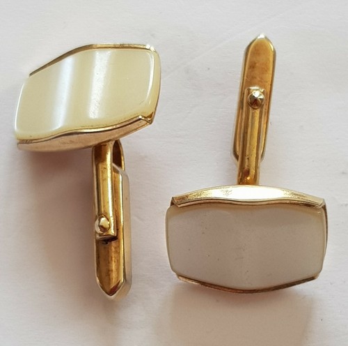 Schöne goldfarbige - ,