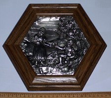 Zinn-Konvolut: Reliefbild