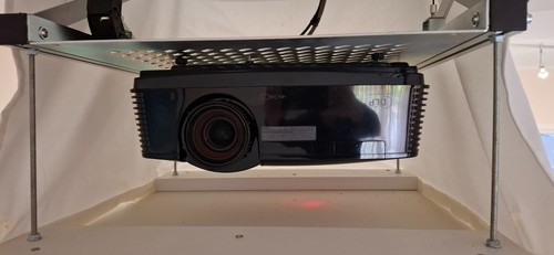 Beamer mitsubishi modell - mitsubishi,