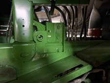 Halter Umlenkrolle John Deere