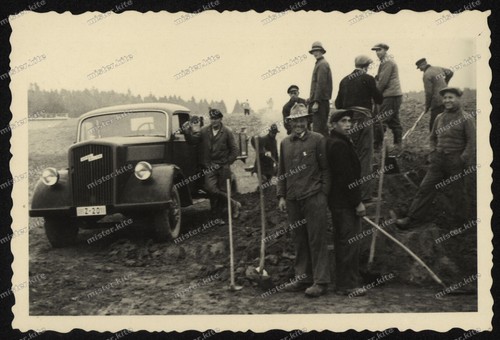 Foto-Reichsautobahn-Bau-Opel-B