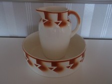 JUGENDSTIL WASCHSCHÜSSEL MIT WASSERKRUG KERAMIK SCHÜSSEL KRUG KANNE