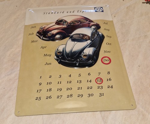 Zeitloser kalender aus - aus, metall