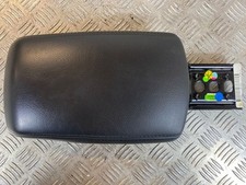 Ford Focus 2012 Armlehne