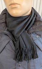 NEU - V. FRAAS Cashmink® Winterschal- schwarz mit Fransen - 145 x 27 cm - unisex