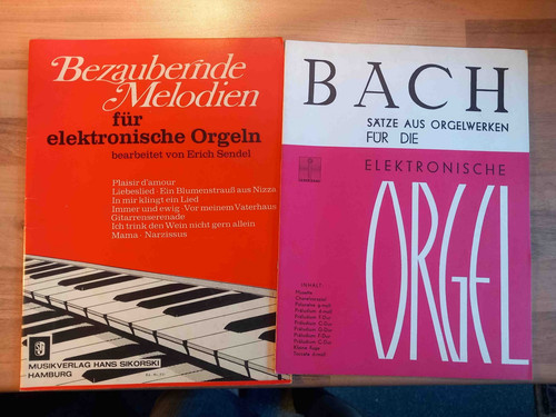 Hefte mit orgelstücken - 32,