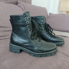 Jana Herbst / Winterstiefel