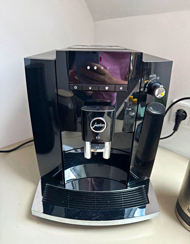 Jura kaffeevollautomat - e4,