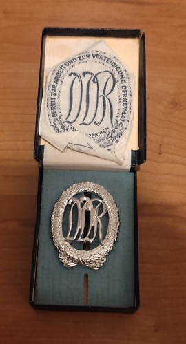 Ddr sportabzeichen erwachsene - ddr,