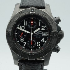 BREITLING AVENGER SKYLAND CHRONO AUTOMATIK M13380 STAHL HERREN 44MM  PAPIERE LIM