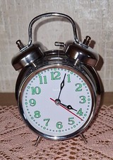 Hama Wecker Nostalgie-Wecker gebraucht aber nix dran! Wer davon nicht wach wird?