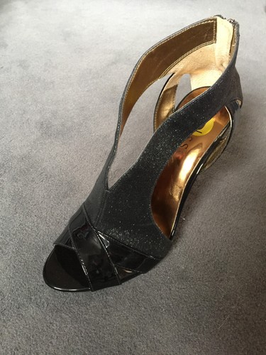 Neue original guess pumps - neue,