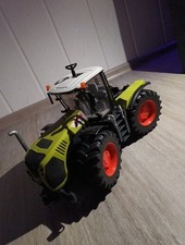 bruder  Claas Xerion 5000 Fertigmodell Landwirtschafts Modell