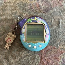 Dream Royal Family Tamagotchi