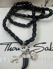 Thomas Sabo Rebel At Heart Perlenkette & Totenkopf Zahn Lilie Charm Anhänger 