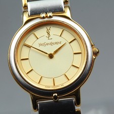 Near Mint Yves Saint Laurent