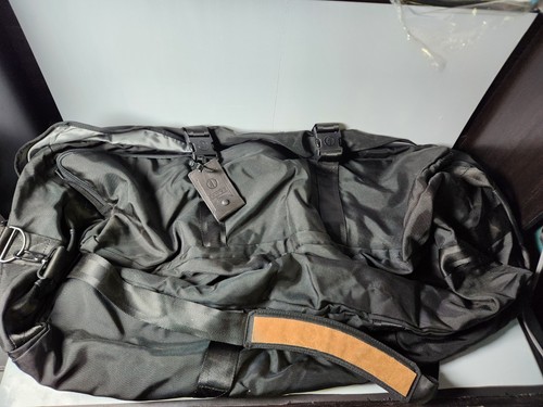 Tamrac steamer duffle - tamrac, bag