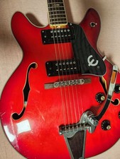 Epiphone 5102T – Semi-Hollow