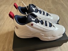 Jordan Max Aura 6