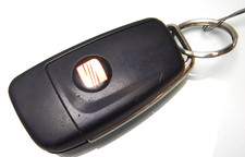 1x SEAT EXEO / 3R / 3 Tasten FUNKSCHLÜSSEL SCHLÜSSEL (BT52)