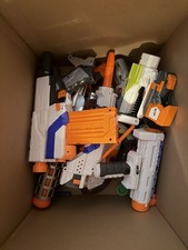 Nerf und Spielwaffen (