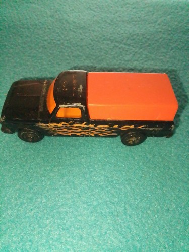 Hot wheels ford f - hot,