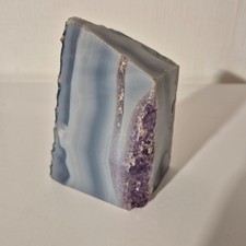 Massive Achat-Geode mit