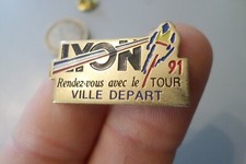 pin s pin badge TOUR DE FRANCE