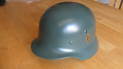 Stahlhelm der landespolizei - stahlhelm,