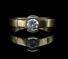 585/- 14k Goldring Solitär mit einem weißen simulierten Diamanten 0,50 ct