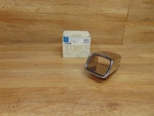 Endrohrblende rechts Original