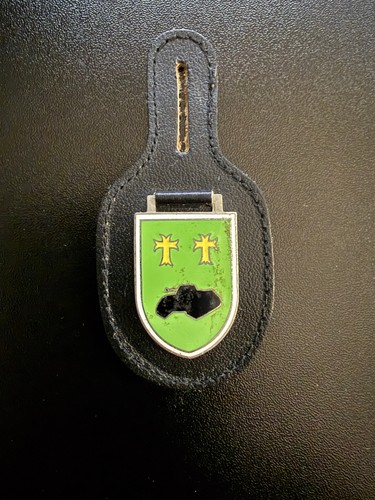 Brustanhänger