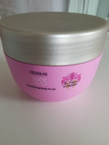Peeling comforting body - peeling, scrub