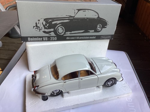 Paragon daimler v8 250 - 1:18,,