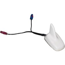 Audi A4 Avant 2.0 TDI DPF multitronic B8 Dachantenne 8K9035503E