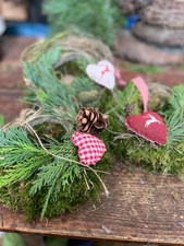 Kleiner Deko Kranz (20 cm) –