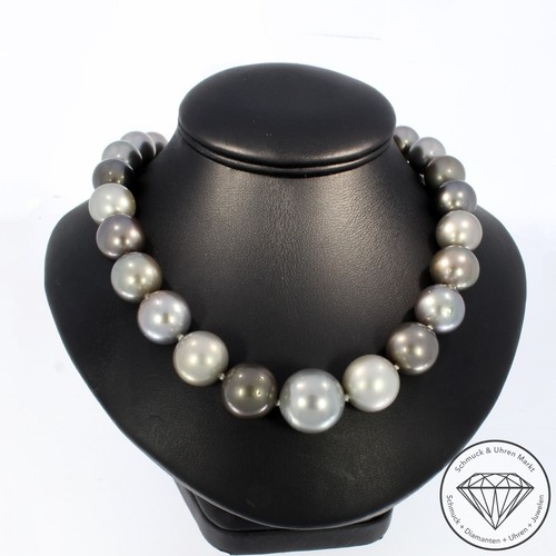 Wert 3490 perl - €, collier